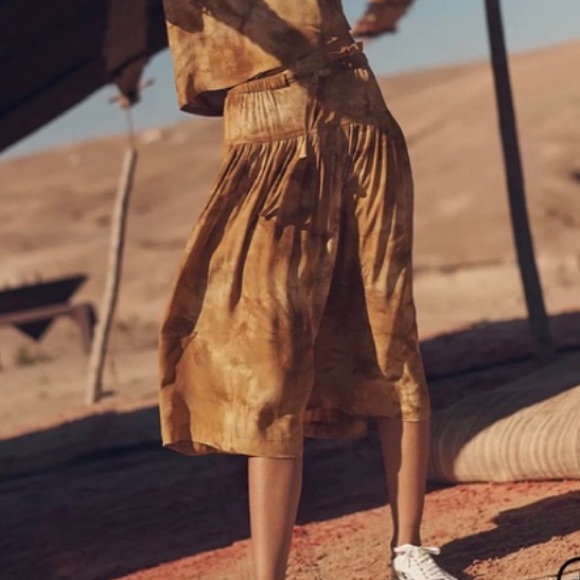 Madewell Dresses & Skirts - Madewell Tie Front Paperbag Midi Skirt in Egyptian Gold Tie Dye Sz S